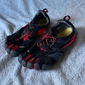 Vibram | Shoes | Vibram Fivefingers 